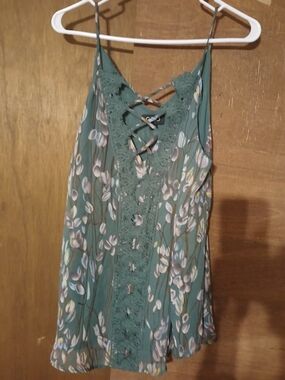Floral Lace-Trim Green Cami Tank Top